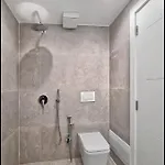 Adore - Modern 아파트