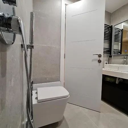 Adore - Modern Апартаменты *