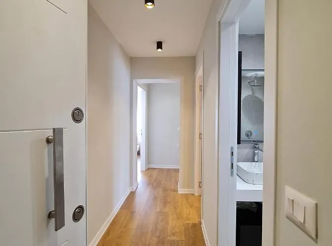 Adore - Modern Apartament