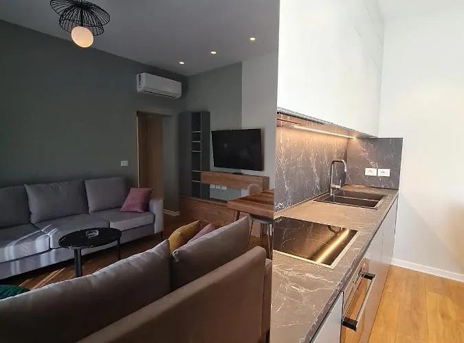 Adore - Modern Lägenhet Tirana